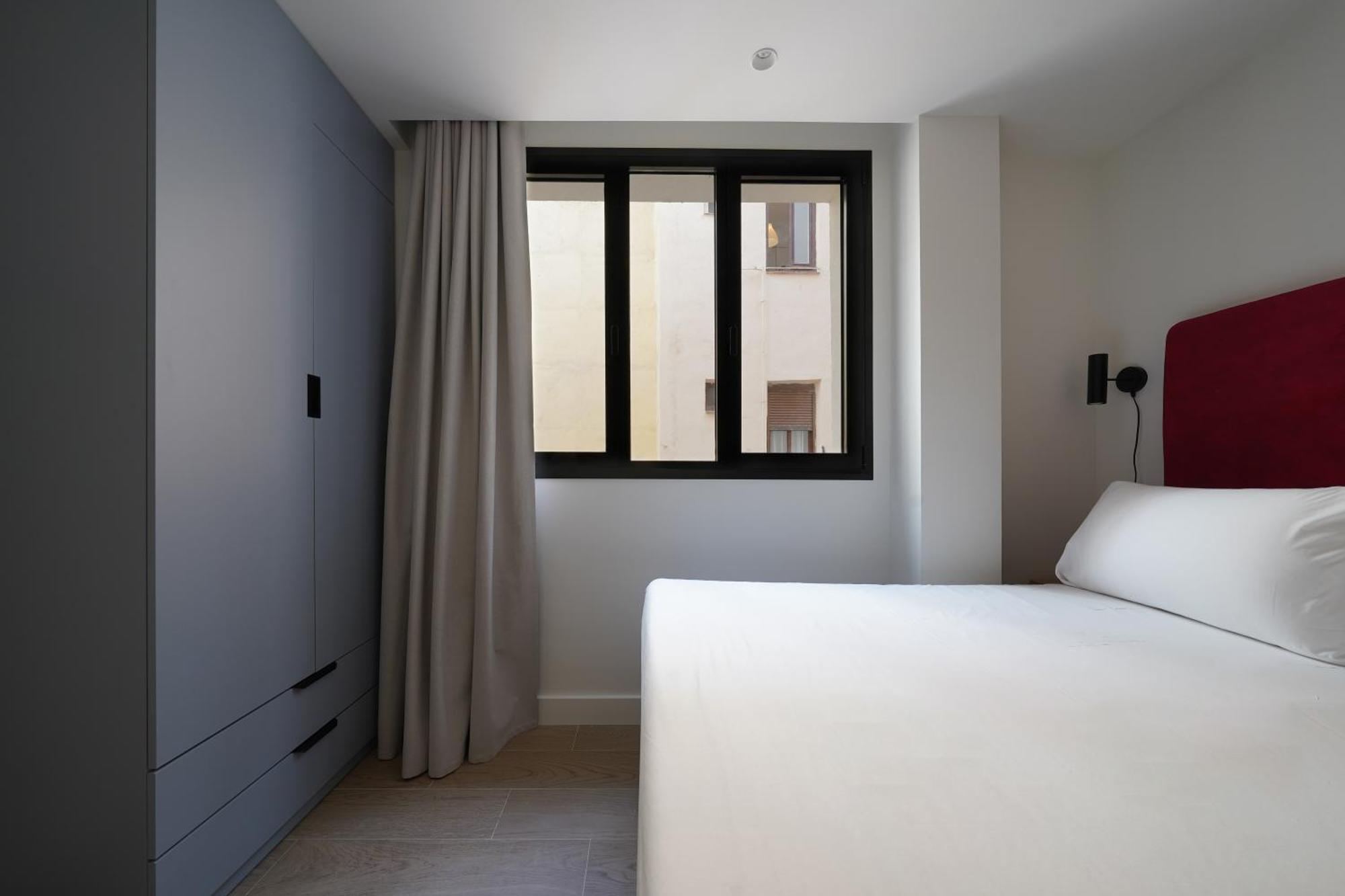 Numa Madrid Sol Aparthotel ภายนอก รูปภาพ
